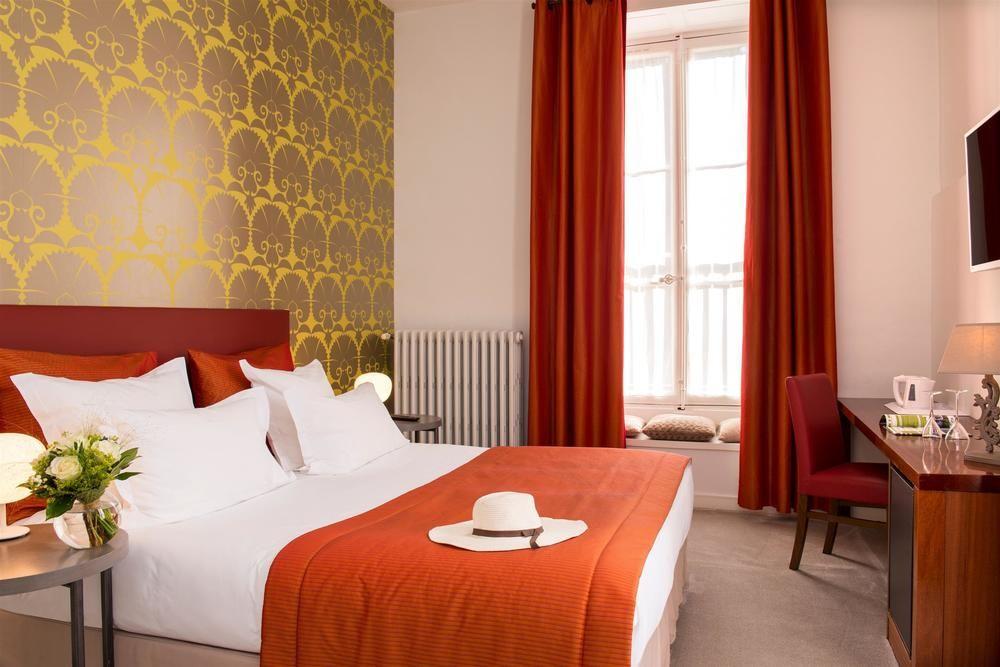 Country Club Otel Yvré-lʼÉvêque Dış mekan fotoğraf