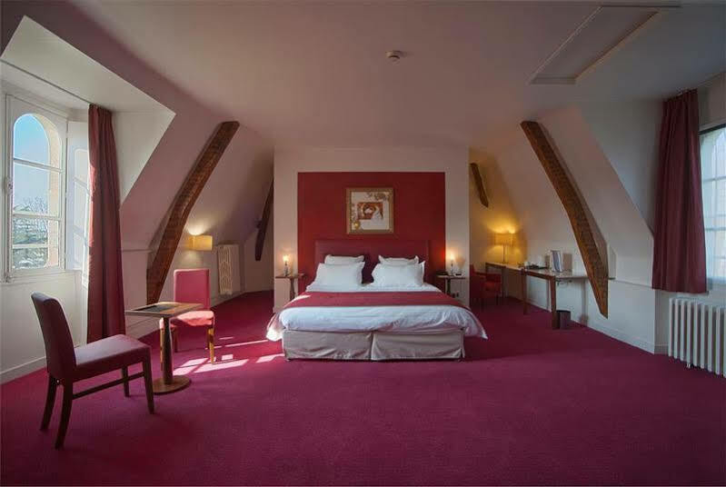 Country Club Otel Yvré-lʼÉvêque Dış mekan fotoğraf